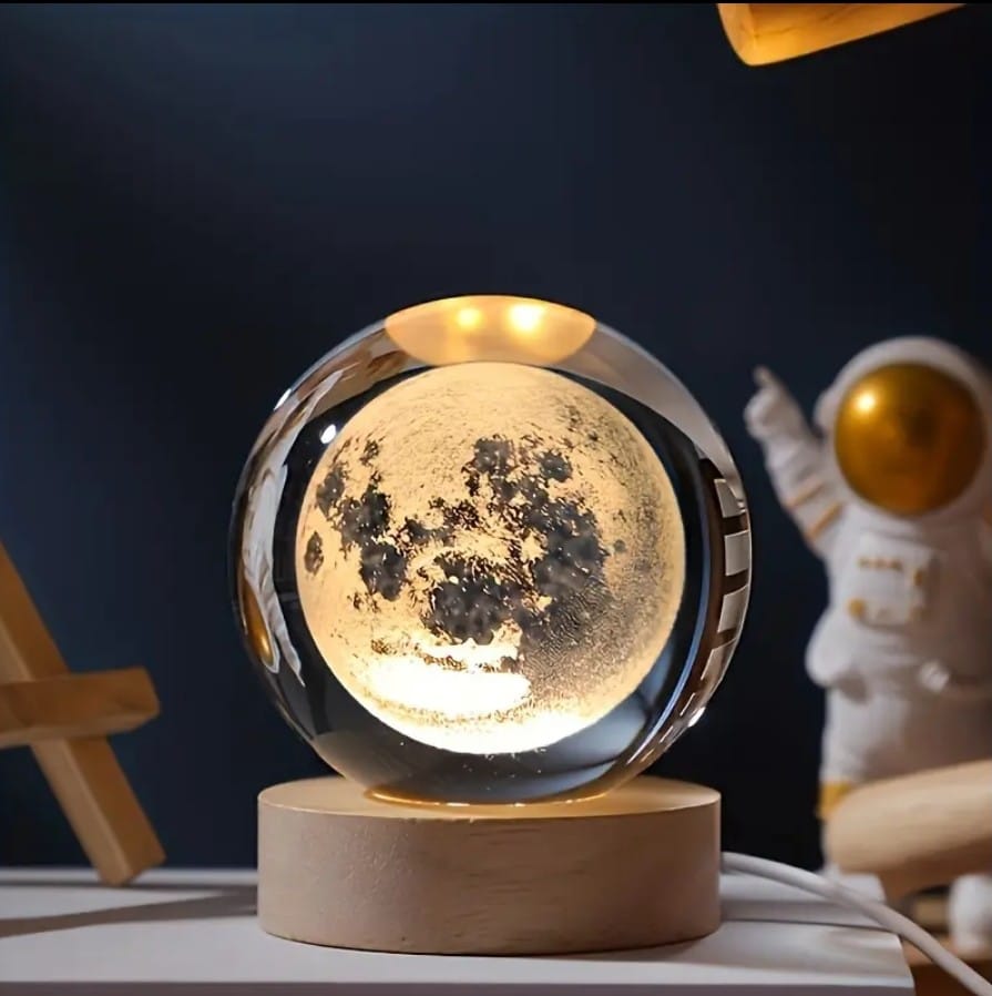 Lámpara Esfera de Cristal ¡Ilumina tu Mundo con Magia Cósmica!